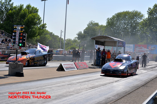 Lance Van Hauen - 'VBR Racing' (near lane) vs 
Shayne Lawson - 'Man O' War 02' (far lane)